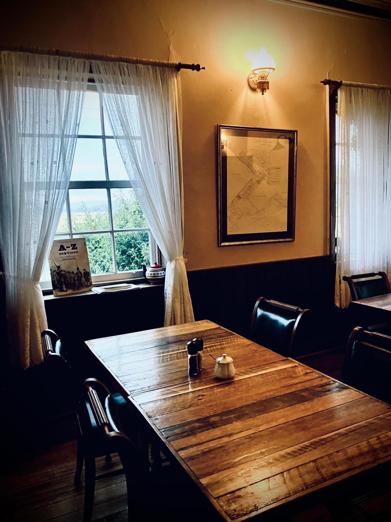 St Andrew'S Inn Conara Junction Exteriör bild