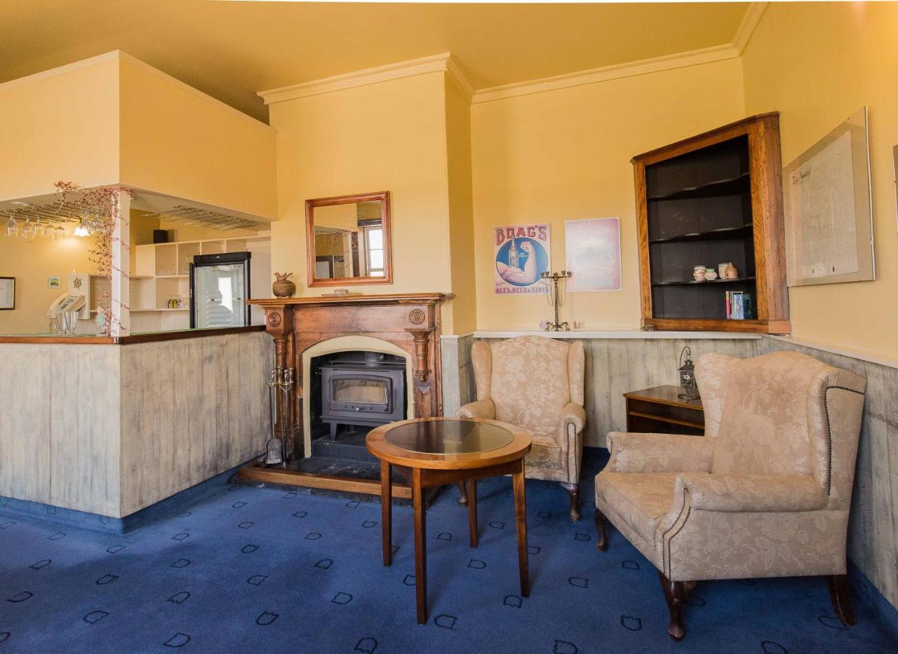 St Andrew'S Inn Conara Junction Exteriör bild